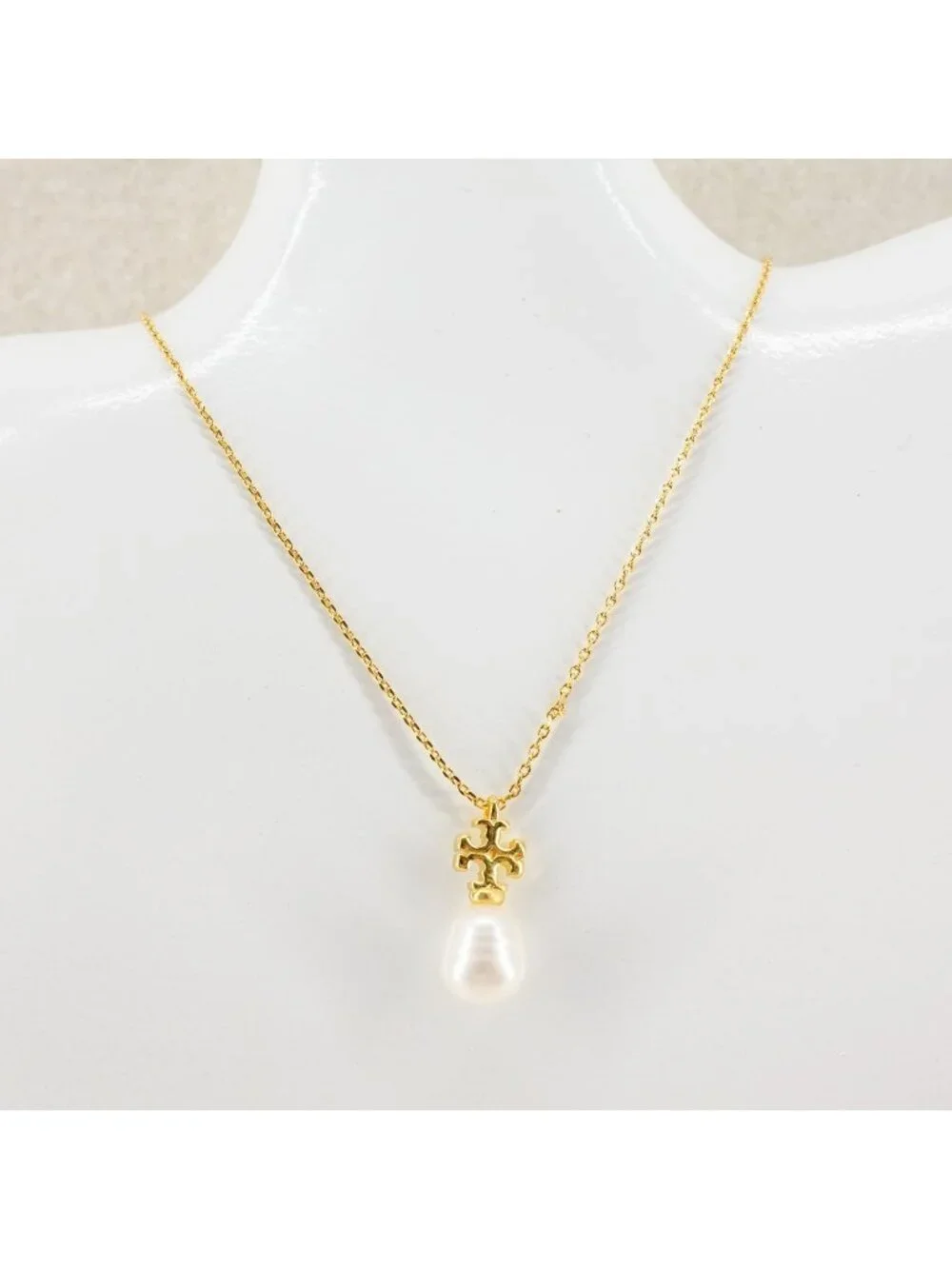 Tory Burch Kira Pearl Pendant Necklace White OS